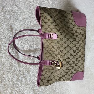 💯 Authentic Gucci Tote Bag 🍀